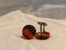 Load image into Gallery viewer, African Fabric - Cufflinks
