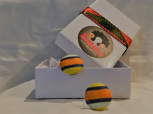 Load image into Gallery viewer, African Fabric - Cufflinks
